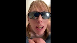 BoltOnWife 5e5e80c8ee7a1e4777096-9