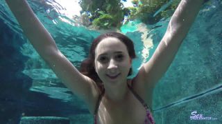 SexUnderwater e0668 Ashley Adams UW Model Training (mp4)-0