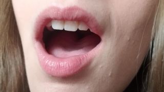 Nina Crowne - HD Close Up Mouth Cum-3