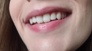 Nina Crowne - HD Close Up Mouth Cum-9