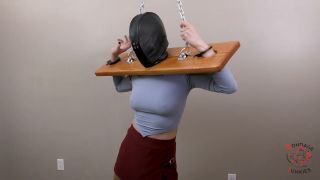 clip 1  fetish porn | Bondage Junkies – Bella Luxx vs. The Wrong Address | pantyhose-2