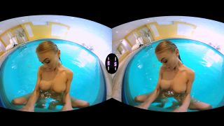 Nancy A, Solo, Virtual Reality video-4