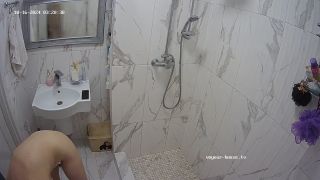 Pearl And Oscar Friend Showering, 16 10 2024 720P - Amateur-0