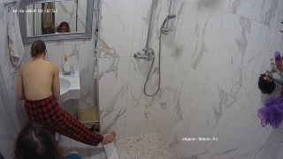 Pearl And Oscar Friend Showering, 16 10 2024 720P - Amateur-8
