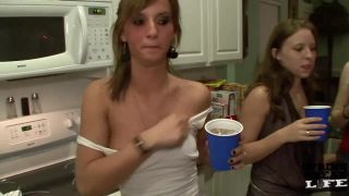 5 Girls Flashing South Padre Spring Break bigtits Erica, Laikyn, Natalie , Tessa-1