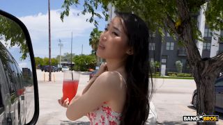 [BangBus] Kiki King [09.17.25] [1080p]-1
