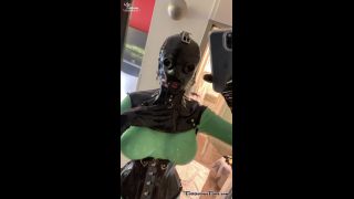 FetiliciousFans SiteRipPt 1Heavy Rubber Fun 1-0