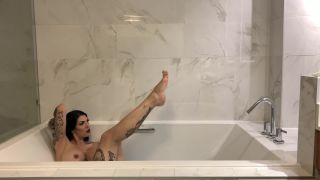 xxx clip 10 damazonia 27-11-2019 Massage my feet while I m enjoying my bath like a Queen on feet porn cosplay foot fetish-4