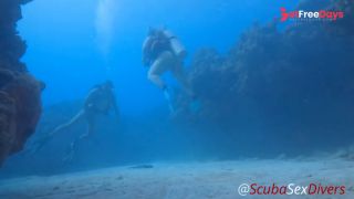 SCUBA Sex in a Sand Patch Full-Length Version - SexDivers-5