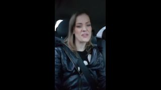 LottiiRose Lottiirose - ever wanted to hear me chat shit on my car journey home well heres a min video fair p 19-03-2017-2