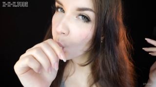 KittyKlaw no nude, finger licking, ASMR, Blowjob KittyKlaw - KittyKlaw finger licking SiteRip  ASMR  KittyKlaw -8