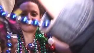 adult clip 12 amateur cam videos Girls Going Crazy #20, big boobs on public-4