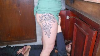Kasallpimentas - Lonely Housewife Calls the Plumber and Ends Up Getting Much More Than a Repair!-5
