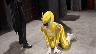 [SuperMisses.com] ZEPE-92 Suisei Sentai Mystic Three Part 1-010-2