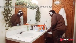 [GetFreeDays.com] You watch a ebony bbw sub clean naked Porn Video May 2023-1