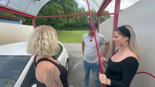 Valery Venom - ROTZFRECH - Puplic AO an der Waschanlage trotz anderen Kunden 1080P - Amateur-2