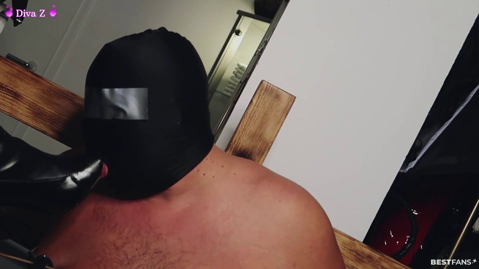 [K2S.CLUB] Leather Diva Zarah - Boot Licker Training - Now Things Are About To Get Really Nasty - FullHD 1080P