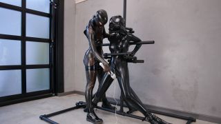 free video 16 Cam Damage, Goth Charlotte - Charlotte Vs Cam [4K UHD 4.52 GB] - goth charlotte - fetish porn female hand fetish-7