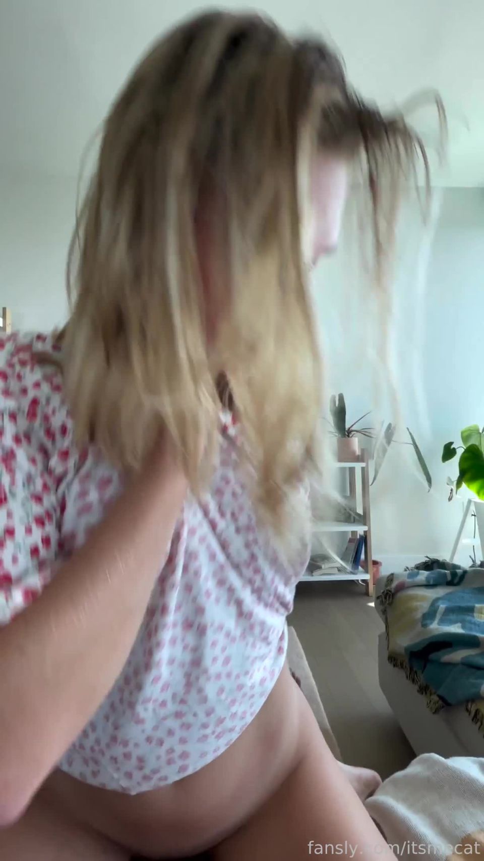 Itsmecat - Sundress with a fun mess Ultra HD 4K 2160p - Big Cock  Natural tits   Natural tits 