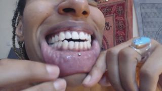 My big toothy gob Black!-2