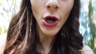 Katy Faery - Dominating Outdoor Giantess (Fetish porn)-3
