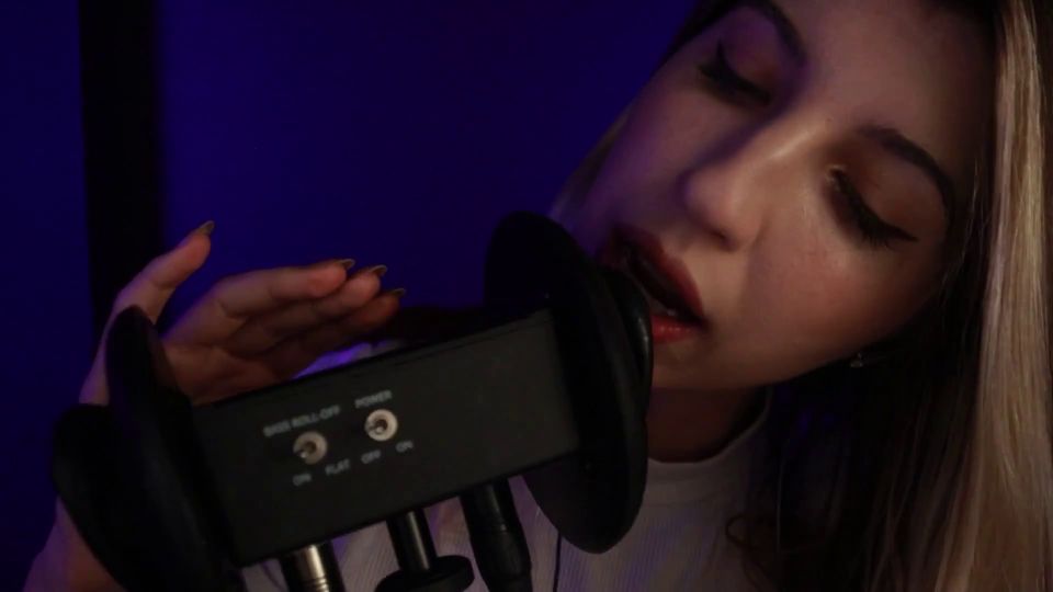 FrivolousFox ASMR  FrivolousFox ASMR - Ear Eating fetish