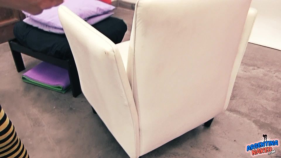 Sasha - She Brings The Booze - AN-212 Sex Clip Video Porn...