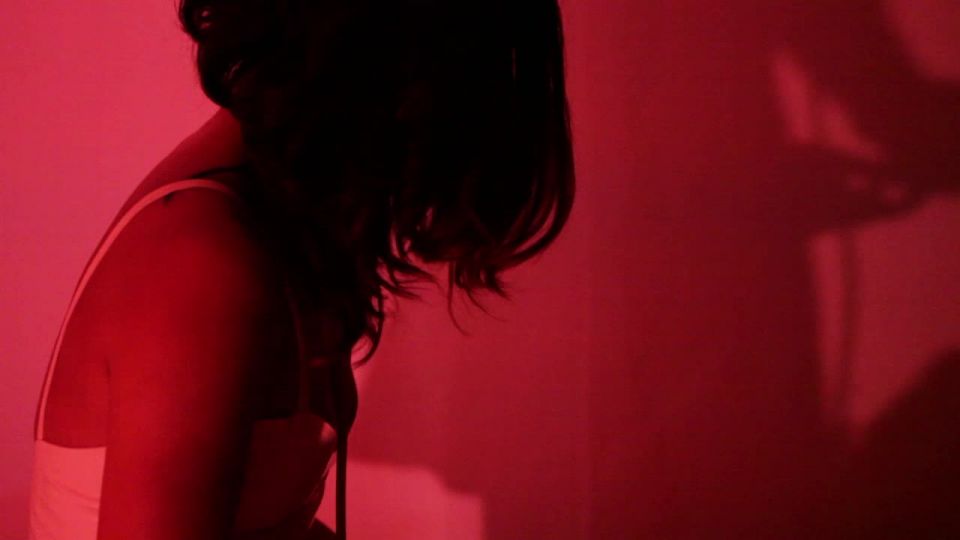 Mistress Lucy Khan - Nurse Lucy Khan's night shift - ManyVids