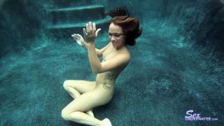 SexUnderwater e0495 Hailey Sweet UW Model Training (mp4)-9