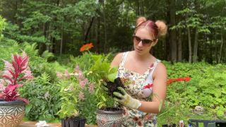 Gardening Interrupted By Sneezing And Nose Blowing Sneezegoddess (Femdom porn)-8