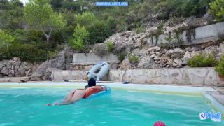 Voyeur I Fuck the Guy from the Pool in Marseille - Voyeur Pov Hard French Fuck-1