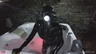 Next Level - Rubber Alien In The Jacuzzi..-0