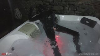 Next Level - Rubber Alien In The Jacuzzi..-8