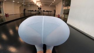 Voyeur Yogamania - 15310131,  on voyeur -8