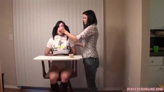 Diaperedonline2Lucy Nikki Nikki  Lucy Fed in High Chair-0