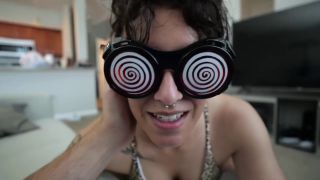 Girls Gone Hypnotized Lucy O Magic Glasses FullHD (Fetish porn)-9