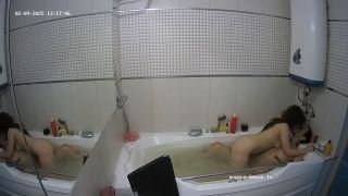 Voyeur 2025 HD: Ricci's Intense Tub Sex Scene [720P]-1