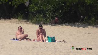 3 nudistas voyeur video one  2-9