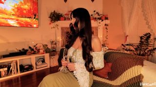 Rhea Sweet – Stuffing Mommy.-6