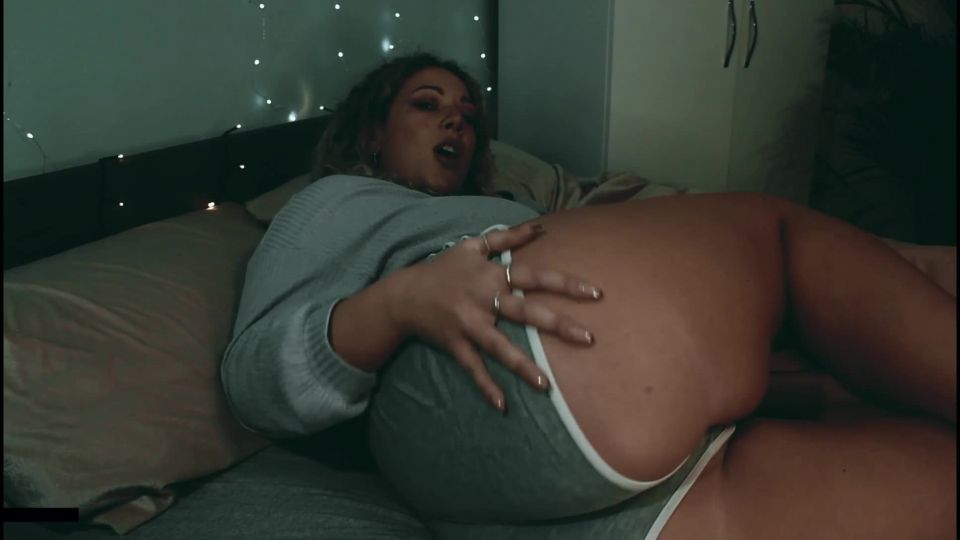 free adult video 21 Sasha Curves – Fucking Mom In The Hotel Room - femdom pov - femdom porn fetish handjob