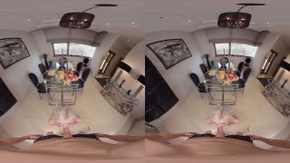 Juicy Blonde Anal - Smartphone-1