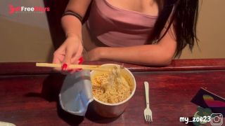 [GetFreeDays.com] hey quieres verme comer un ramen desnuda Porn Clip April 2023-5