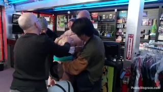 Big Beautiful Ass Fisted in Public Kelly Divine SD Sex Cl...-1