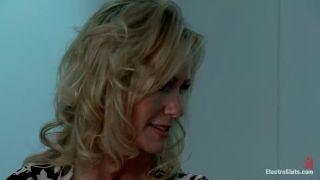 Chanel Preston, Simone Sonay - Sexy MILF Takes her 2nd El...-9