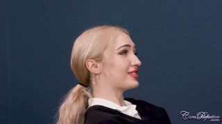 Kitty Marie Sirs Facial (Amateur porn)-1