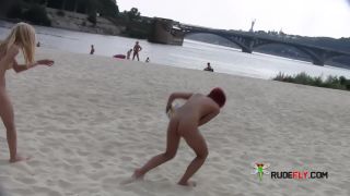 Minhas amigas nudistas do  Brasil-7