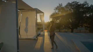 Daring Kiara Glamping Pool Teasing and Masturbation-4