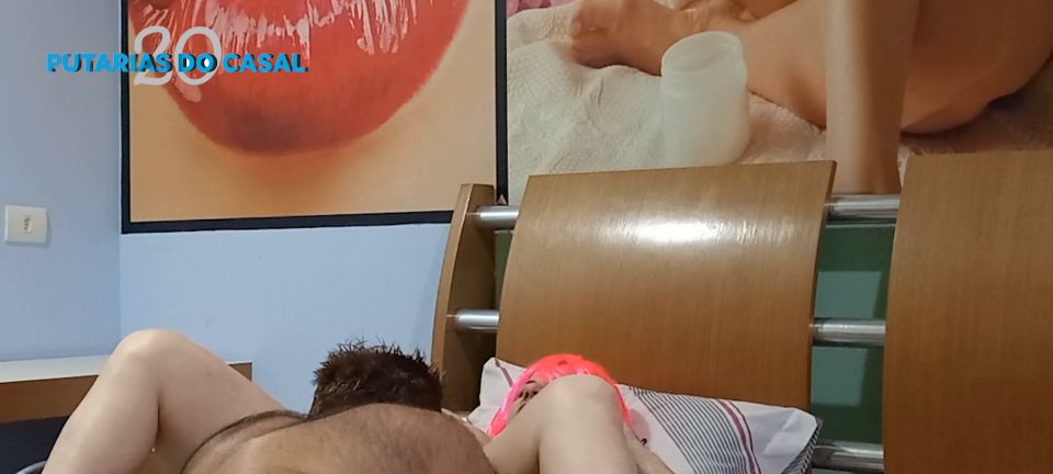 Arregaçando O Cuzinho Das Novinhas.