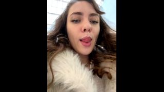 Brattygbaby Brattygbaby Teases with a Sloppy Handjob for a Big Tip in Delivery Video fetish-9