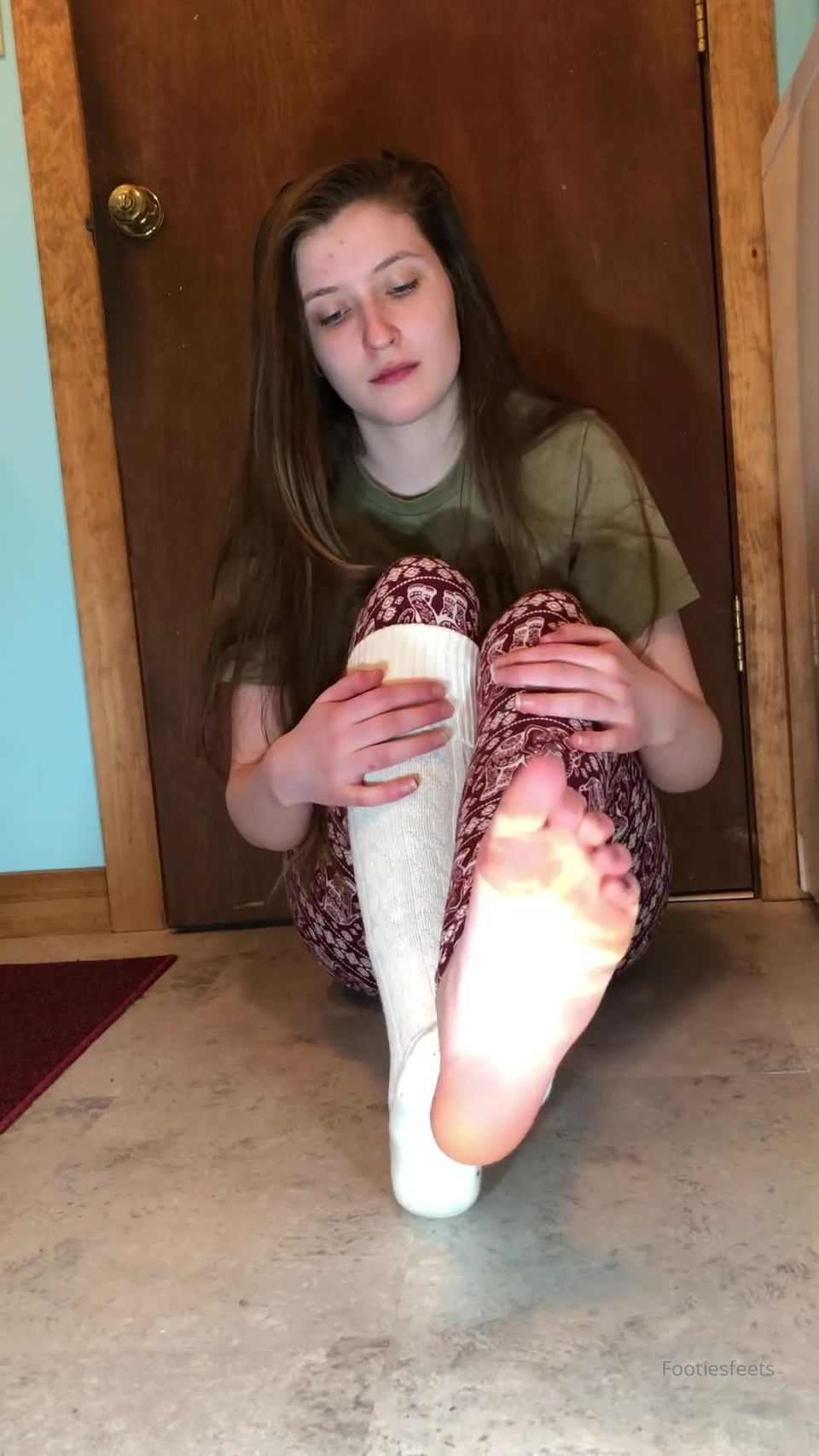  footiesfeets  Sock Strip Tease Aren t these socks so dang cute I, footiesfeets on feet porn